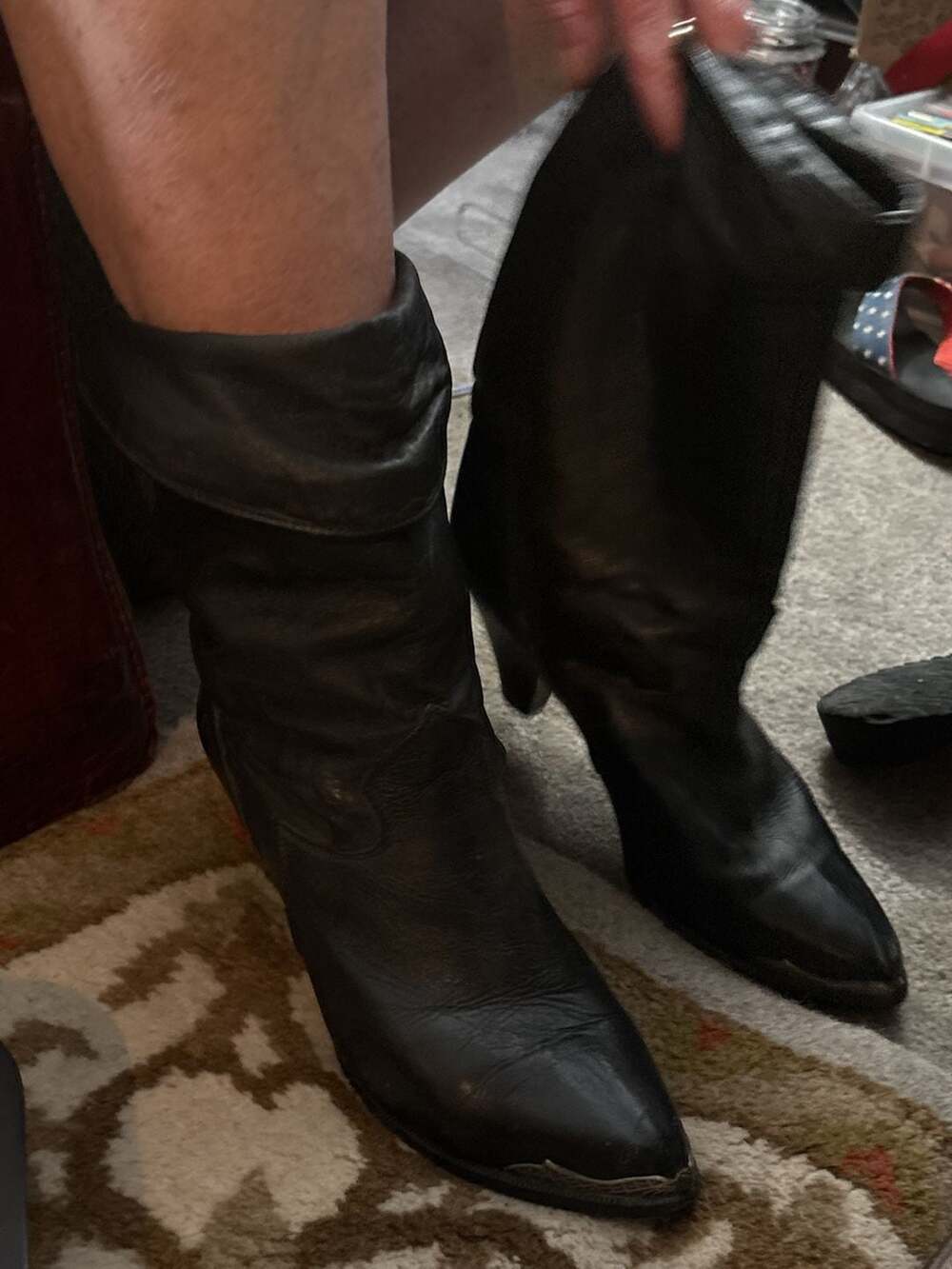 Zodiac Vintage Black Leather Pointed Toe Slouch Boots